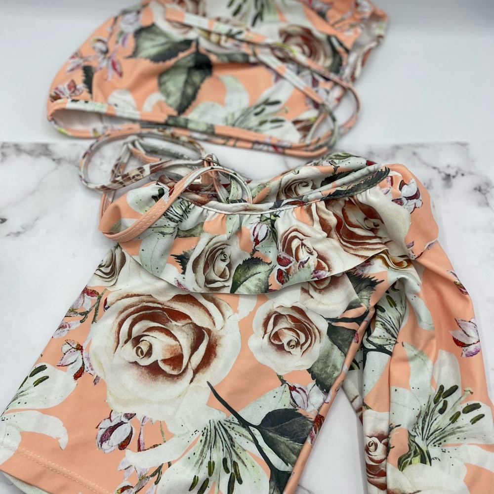 Floral Off-Shoulder Top - Picture 6 of 6